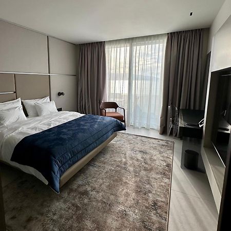 Abi'S Hotel & Spa Vlorë 外观 照片