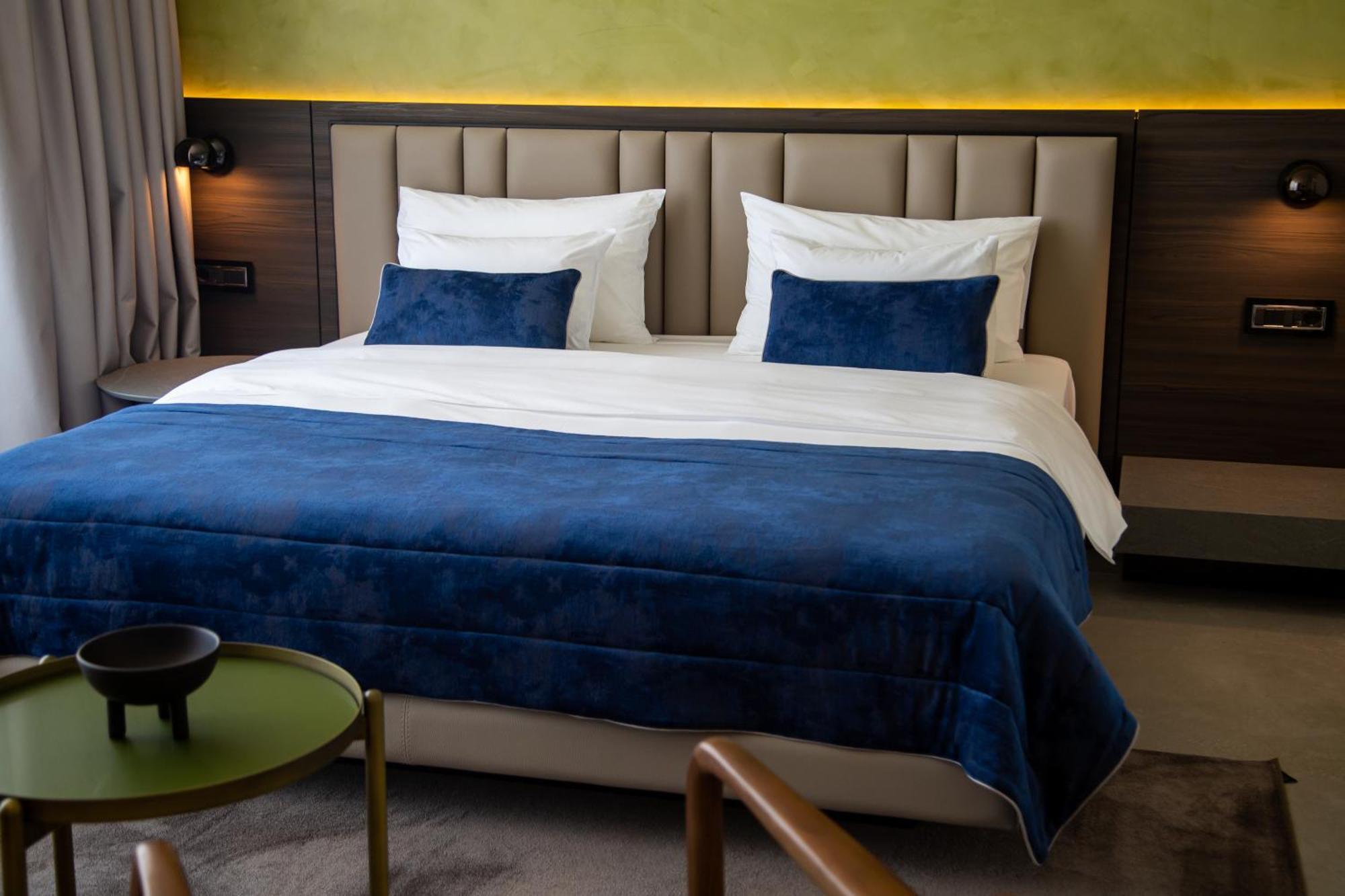 Abi'S Hotel & Spa Vlorë 外观 照片